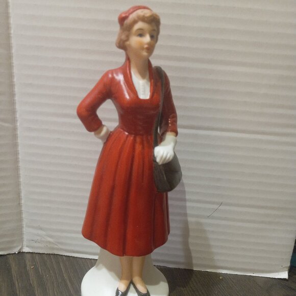 1956 Avon Lady 1980s 11th Annual Bottle Club Figurine - Picture 1 of 9